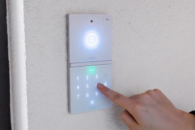 Loxone Türcode